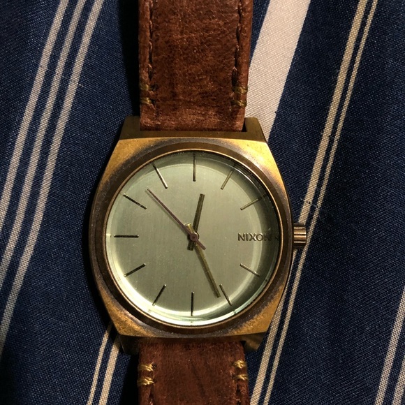 nixon time teller leather strap